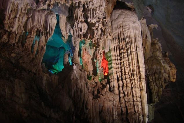 Les stalagmites a Phong Nha