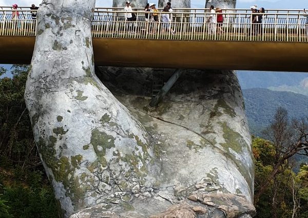 Dragon Bridge