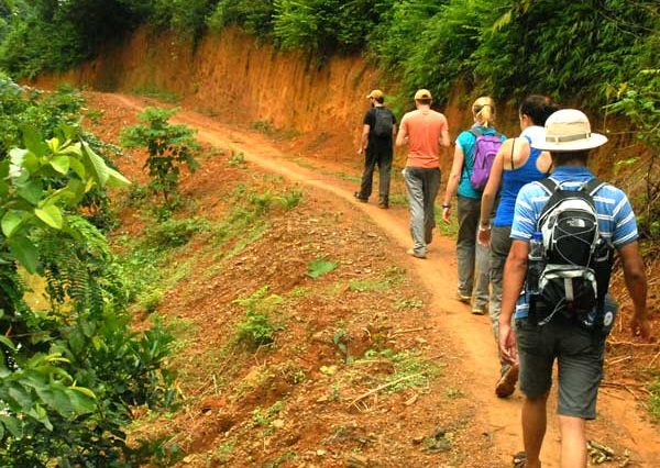 Trek Pu Luong