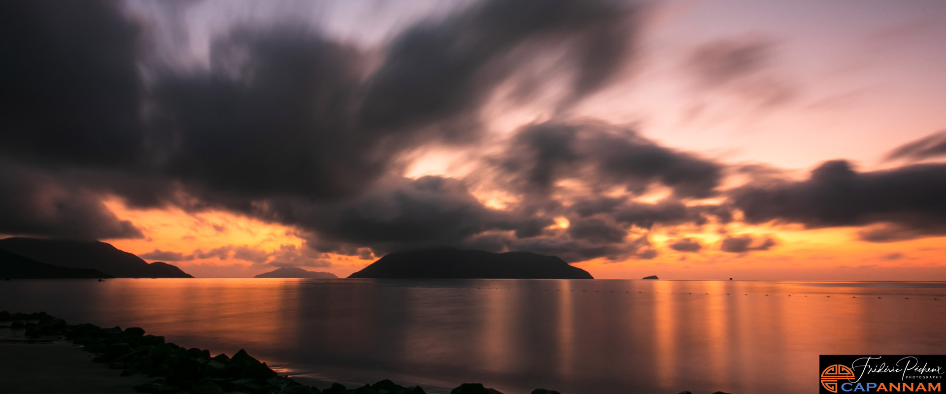 Le coucher du soleil à Côn Đảo
