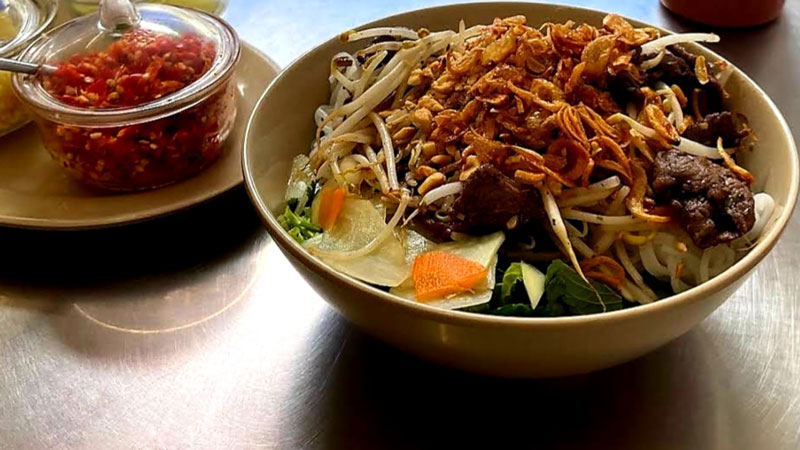 Bun thit bo xao