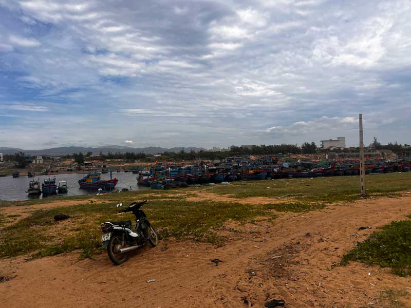 Làng Lò Phú Yên : le village des fours à poisson que le tourisme n'a pas encore trouvé 3 Port de peche au Lo 3