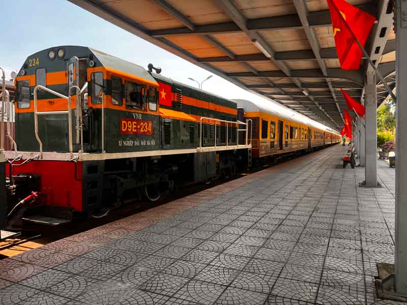 train Hue - Phong Nha, train du patrimoine
